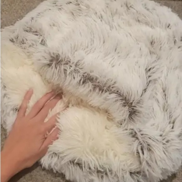 New Lap Cats Beds, cat cave extra large - Picture 3 of 4